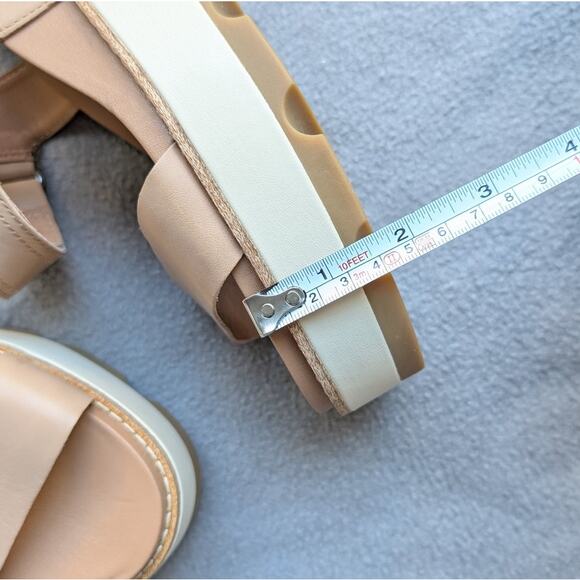 NWOT Sorel Joanie IV Y-Strap Wedge Tan Leather Platform Sandals, size 7.5 - Picture 5 of 5